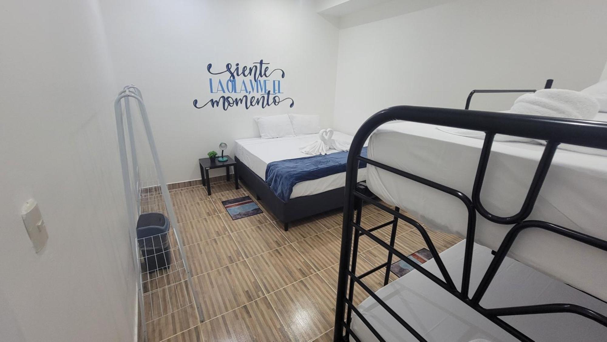 Surfo House Hotel & Hostel タマリンド エクステリア 写真